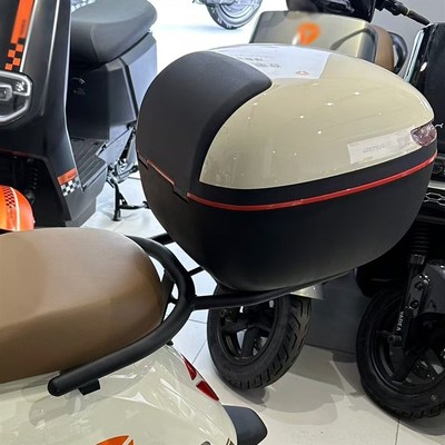 电动车后备箱通用雅迪爱玛台铃绿源小牛电瓶车后尾箱大容量储物箱