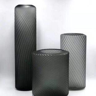 灰色收口条纹直筒高玻璃花瓶插花花艺水培花器样板房软装饰品摆件