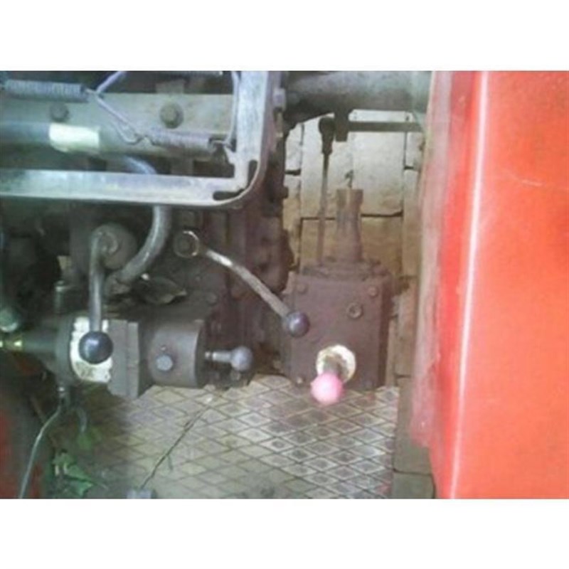 拖拉机改装输出箱一轴后传动变速箱改装旋耕机刀传动轴侧面齿轮箱