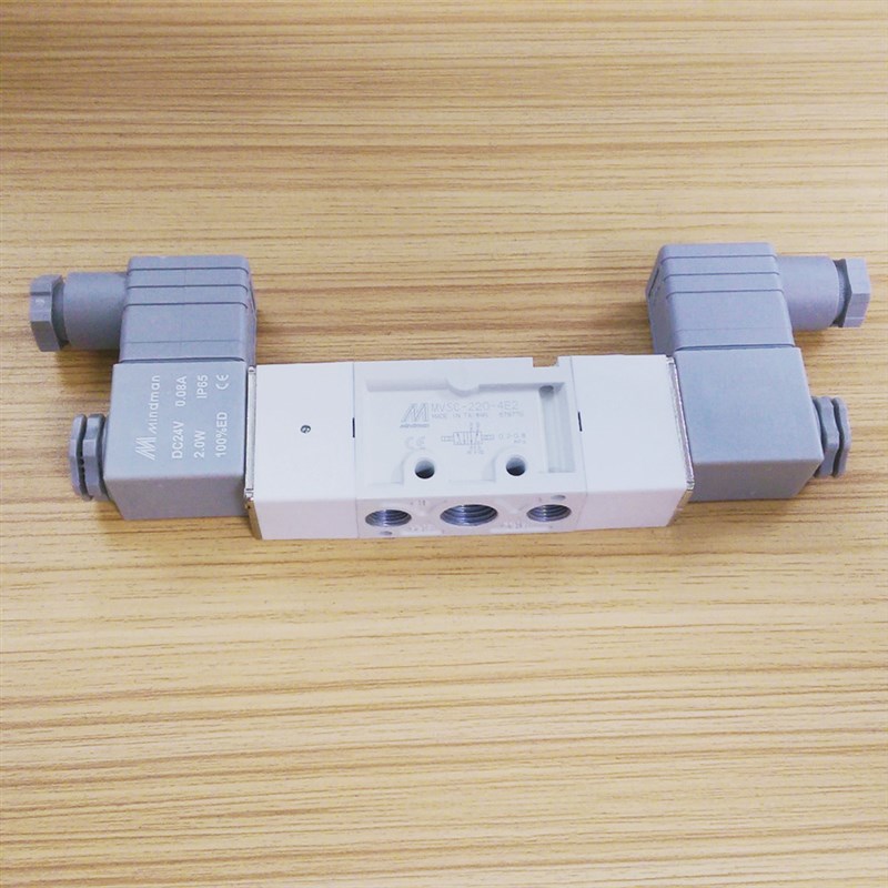MVSC-220-4E2金器电磁阀AC220V双线圈DC24V气动开关Mindman原装12