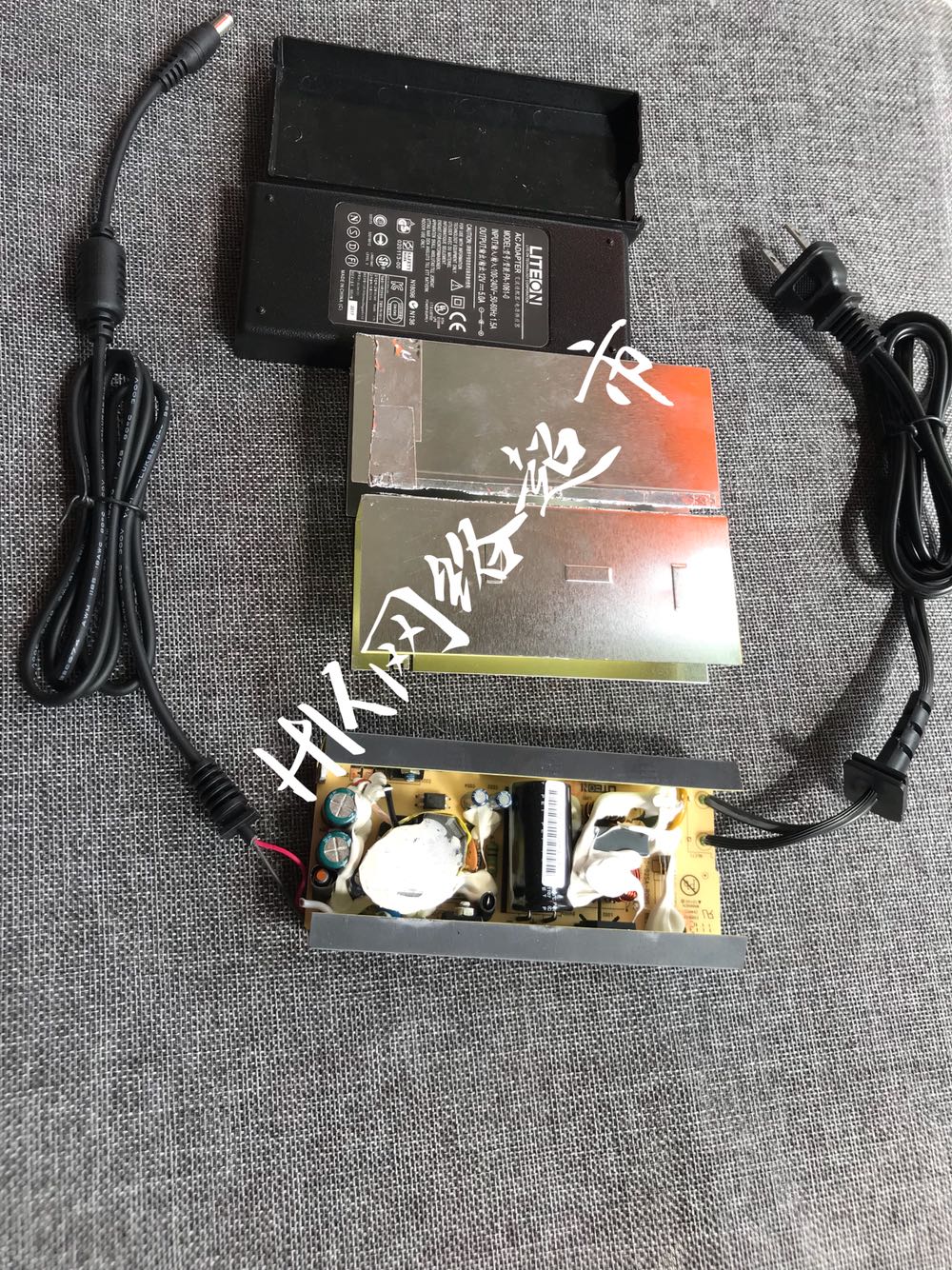 建兴12v5a开关电源LED 液晶显示器适配器监控4a 3a 2a通用60w