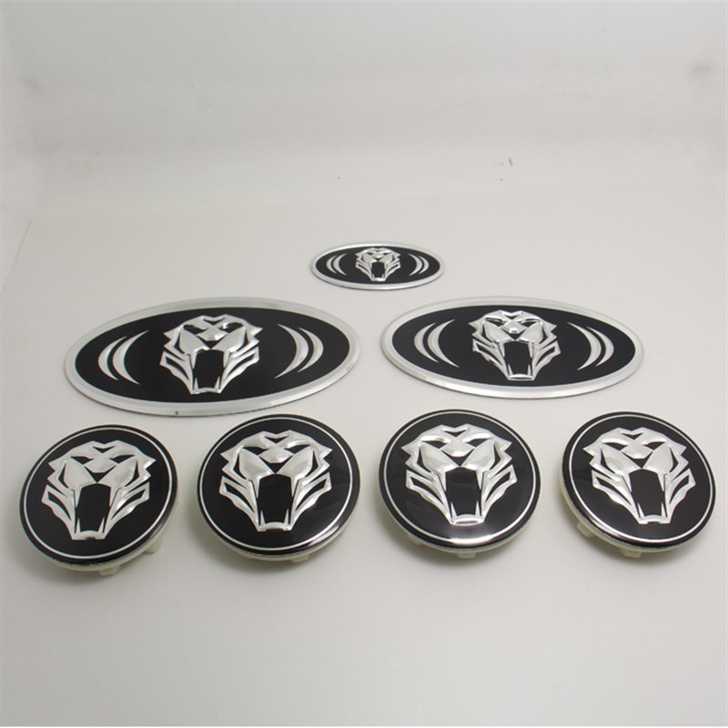 适用于智跑索兰托k3k5锐欧改装车标贴前后标方向盘X虎头标轮毂盖
