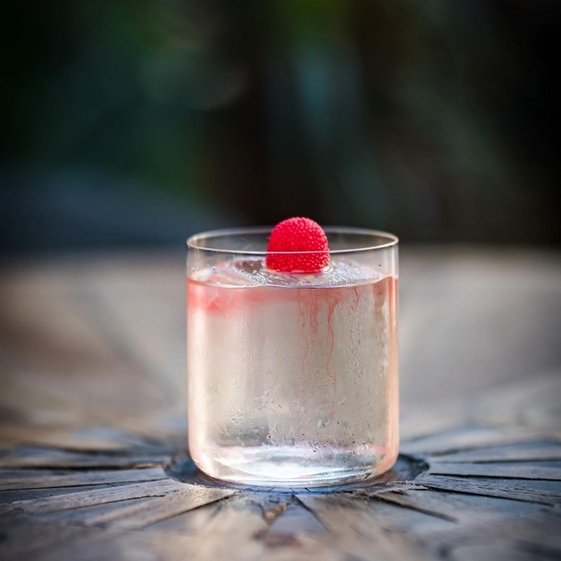 酒吧聚采 鸡尾酒杯 条纹马u天尼杯 马提尼杯 创意高脚杯 酒吧器具