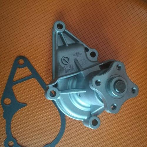 华泰圣达菲宝利格水泵总成1.8T 2.0T 2.7 2.0汽油发动机冷却水泵