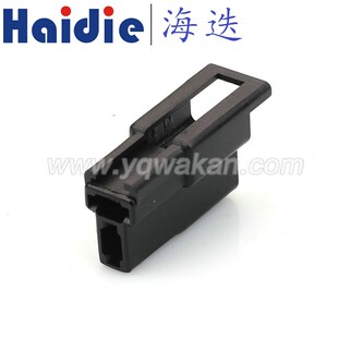 6.3系列汽车接插件 11适用于黑色胶壳 配端子2P 6.3 DJ7028A