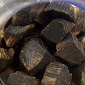 熏香香囊 白棋楠碎沉水全黑油 沉水白棋楠颗粒 颗颗满油