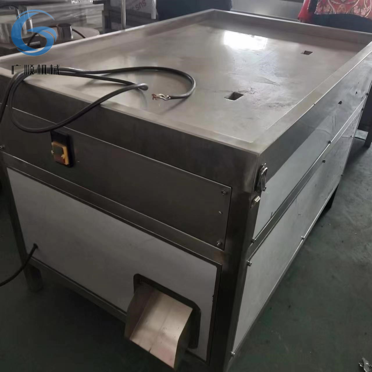 滚筒式鸭肠清洗机 屠宰机械全自动割剖肠机 鸡鸭鹅肠清洗剖肠机