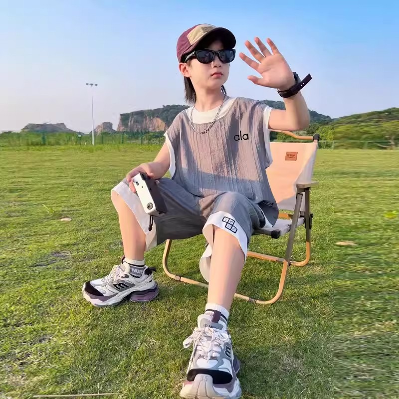 男童夏季套装薄款运动背心两件套