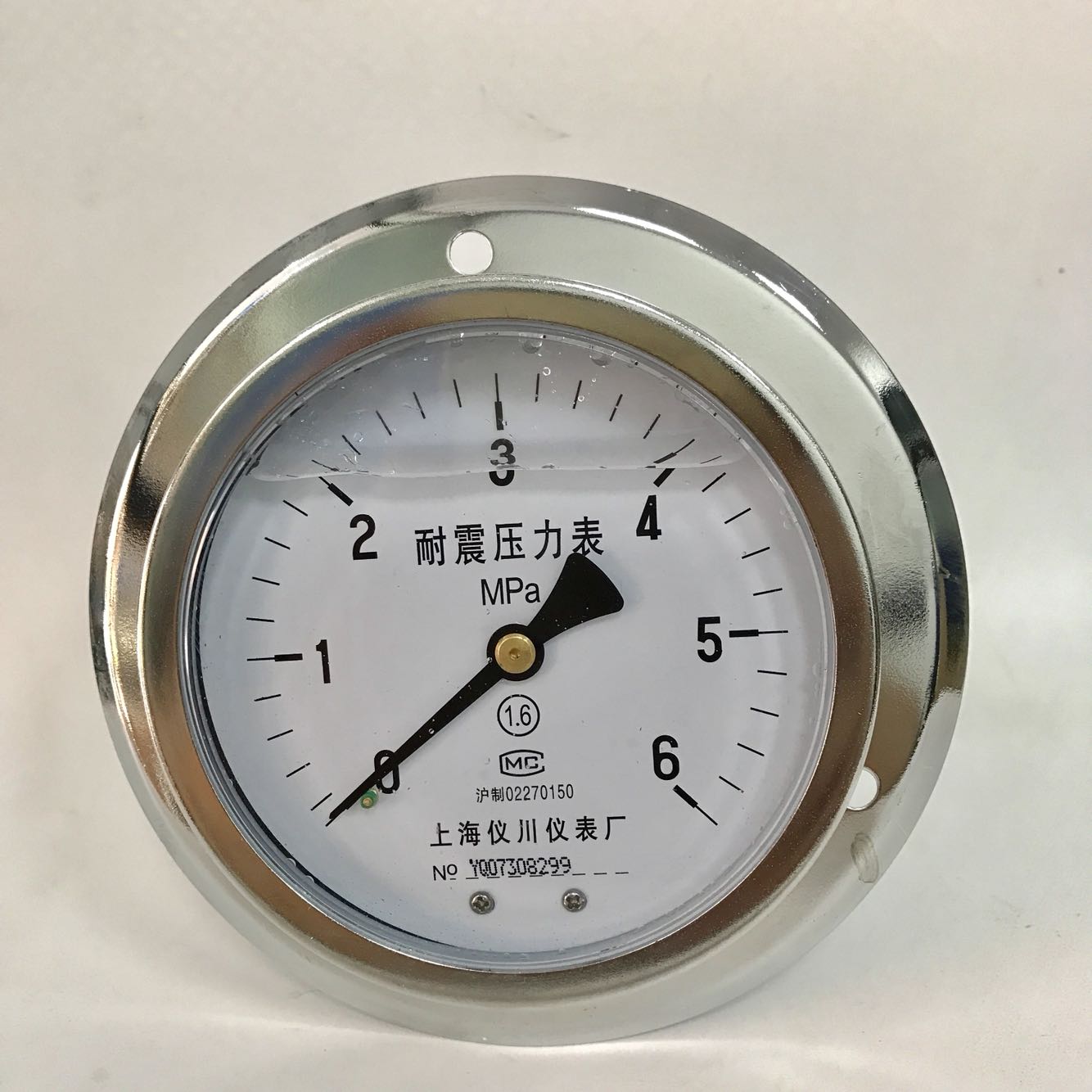 轴向带固定圈防震压力表 压力 6mpa 直径100mm (背后99大圈139)