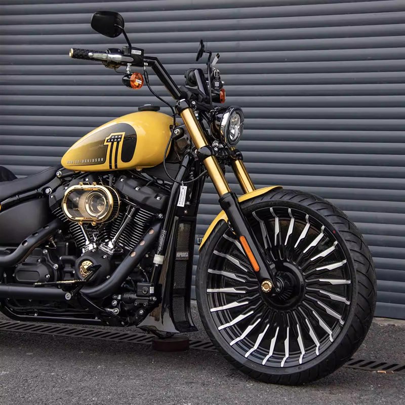 哈雷街霸肥仔突破者滑翔路王继承者改装锻造铝合金轮毂CNC轮圈