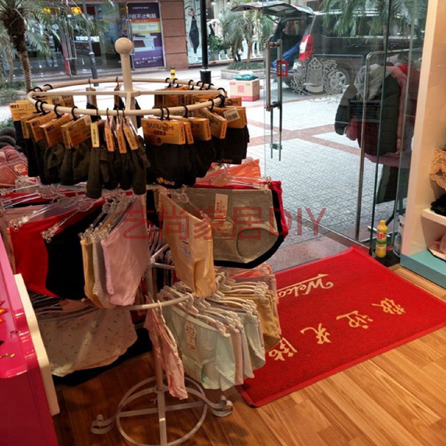 旋转内裤架子展示架圆形落地内衣中岛文胸架挂短裤货架店铺陈列架