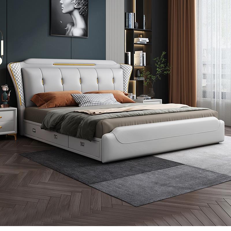 新款皮床轻奢现代简约主卧室高端大气1.5米双人1米8实木软包大床