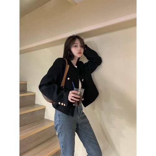 小个子温柔质新款长袖小香风WFM衫外套女装季黑气色宽松百春搭开