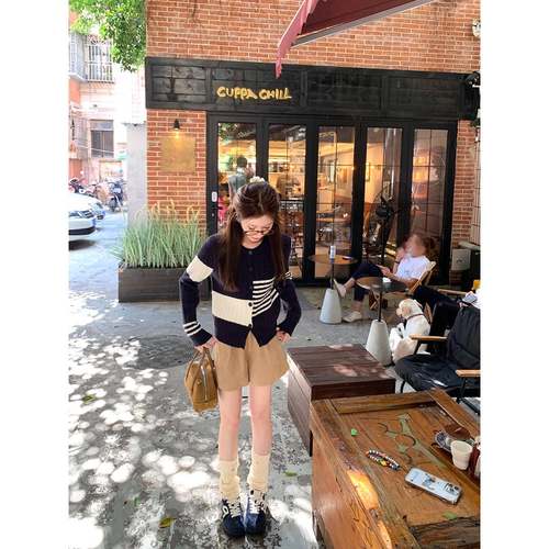 杨杨YANROYU【航海日记G】撞毛织开衫秋季休闲短款针色织Y1612外U