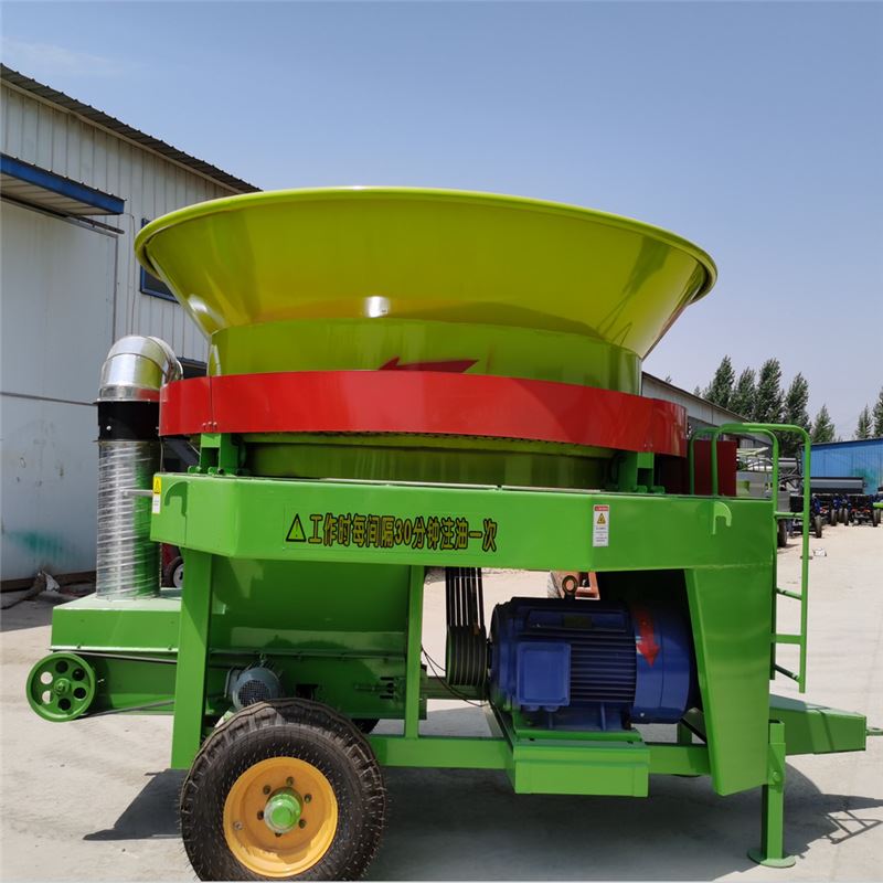 圆筒式秸秆饲料粉碎机自动除v尘的稻草捆破碎机干湿两用羊草铡草