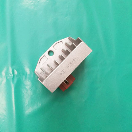 适用于新大洲本田国三威武威胜SDH10043/45整流器 稳压调节器