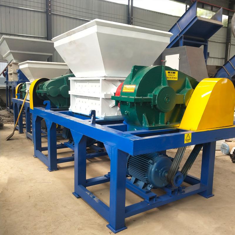 破碎撕碎机小型动物骨头粉碎机过期食品双轴撕碎机电机耐用刀片