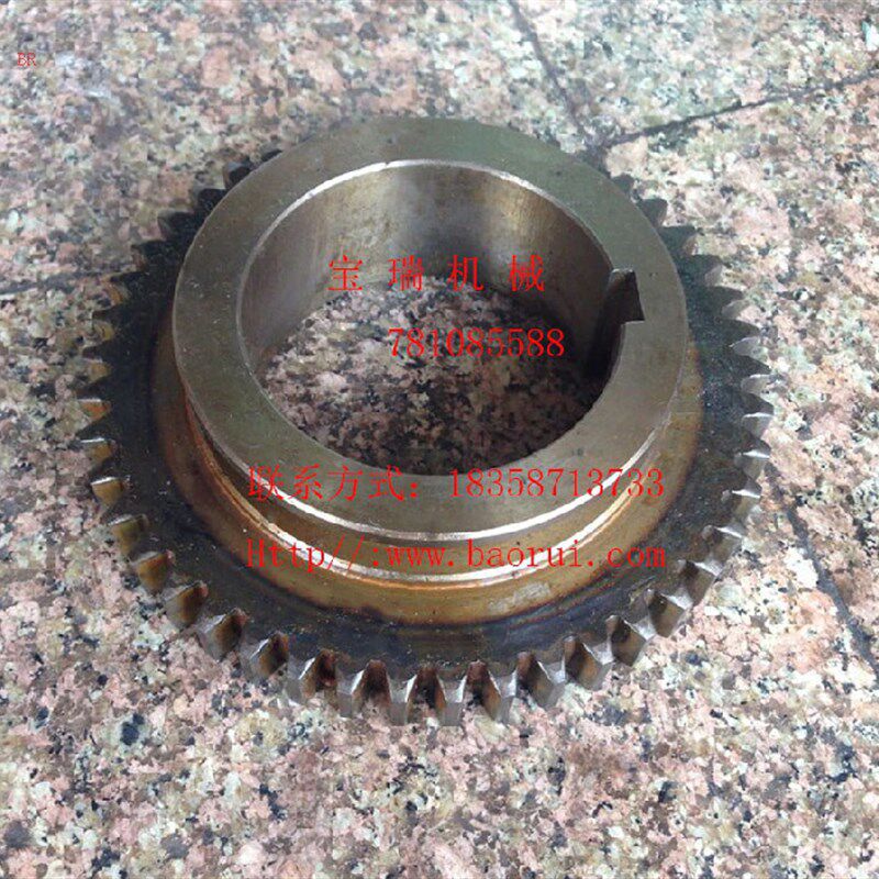 数控车床 大连机床厂 CD6245 齿轮 20785 M3/Z45/7012/L36