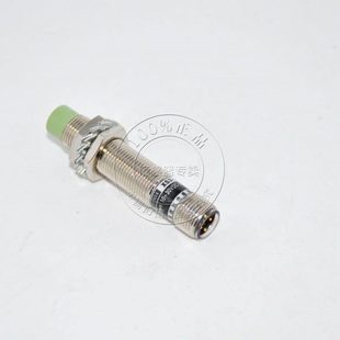 三线 传感器 M12系列感应距离4MM XS3 接近开关 N5504NO 插拔式