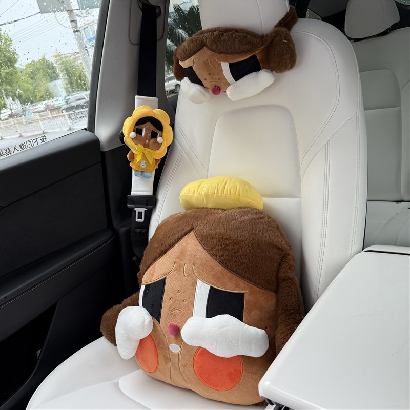 泡泡哭娃汽车头枕护颈枕可爱x卡通毛绒公仔靠枕车用装饰新车礼物