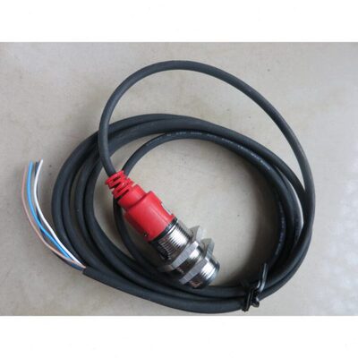 原装劳易测ET328I-400F.3/2N漫反射光电开关ET328I-400F.3/2N-M12