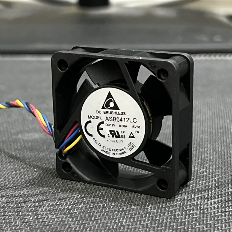 台达 ASB0412LC 4CM 4015 12V 0.06A 4线PWM超静音电源散热风扇