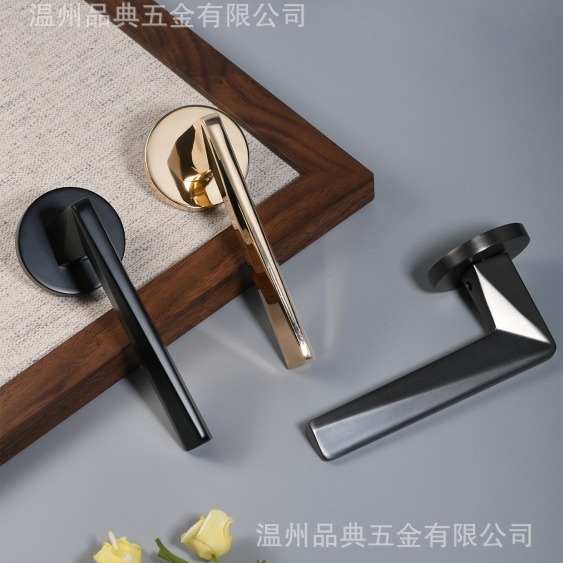 厂家直销简约锌合金卧室门锁 磁吸房门锁 木门锁     XFT-58