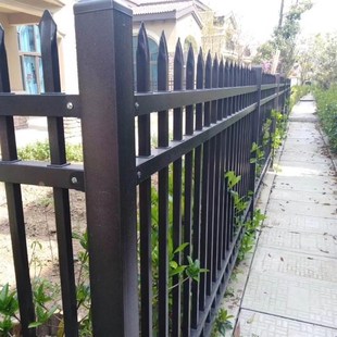 锌钢围墙护栏厂房社区铁艺栅栏庭院别墅室外防护栏杆方管黑色围栏