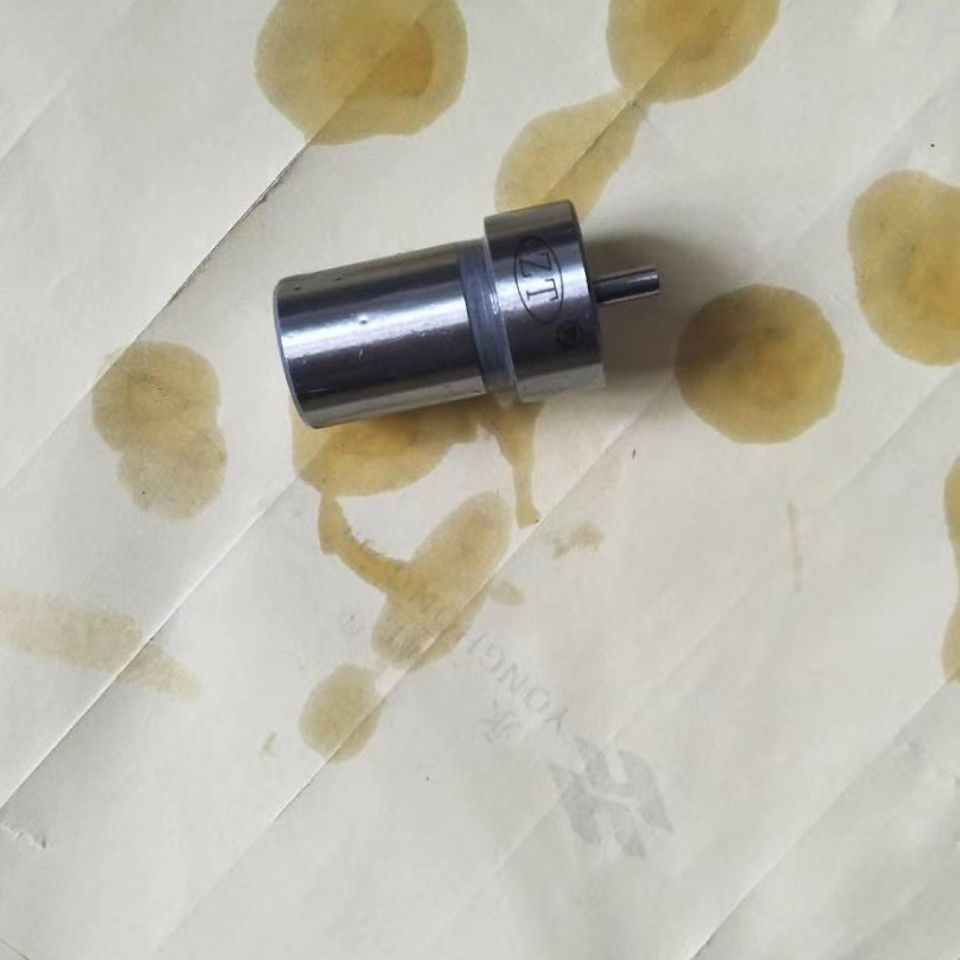 倾斜卧式风冷柴油机 汽改柴168F170F R175 R180 R185 喷油嘴偶件