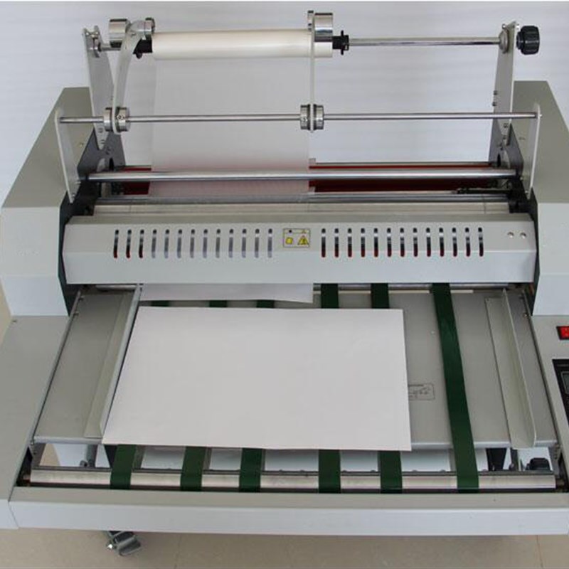 720重型液压覆膜机 A3全自动冷裱机 自动收卷热裱机 过塑机复膜机