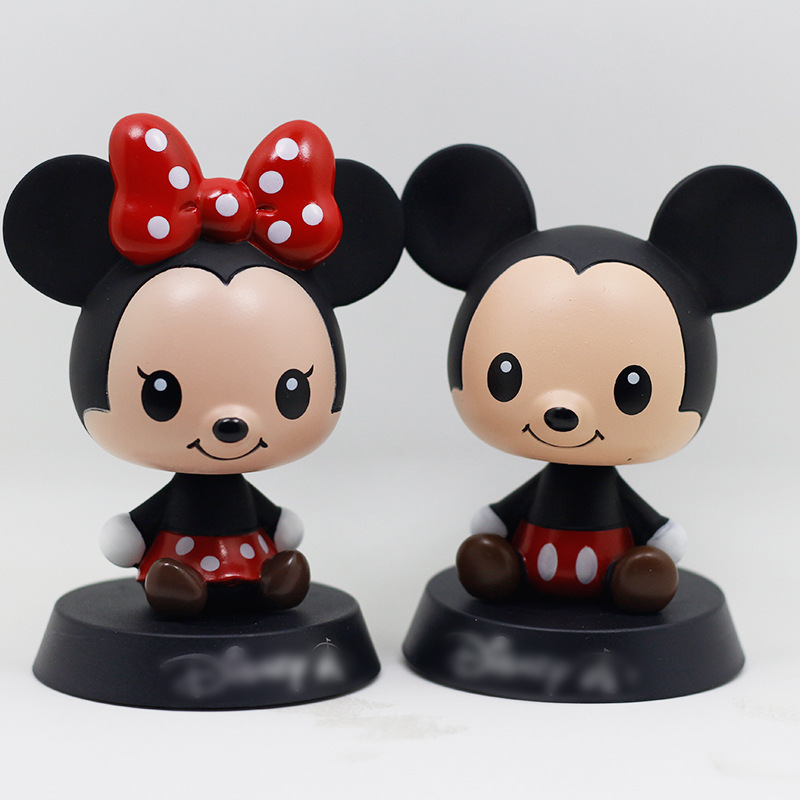 卡通汽车摆件摇头公仔车内饰弹簧点头娃娃散塑胶玩具公仔