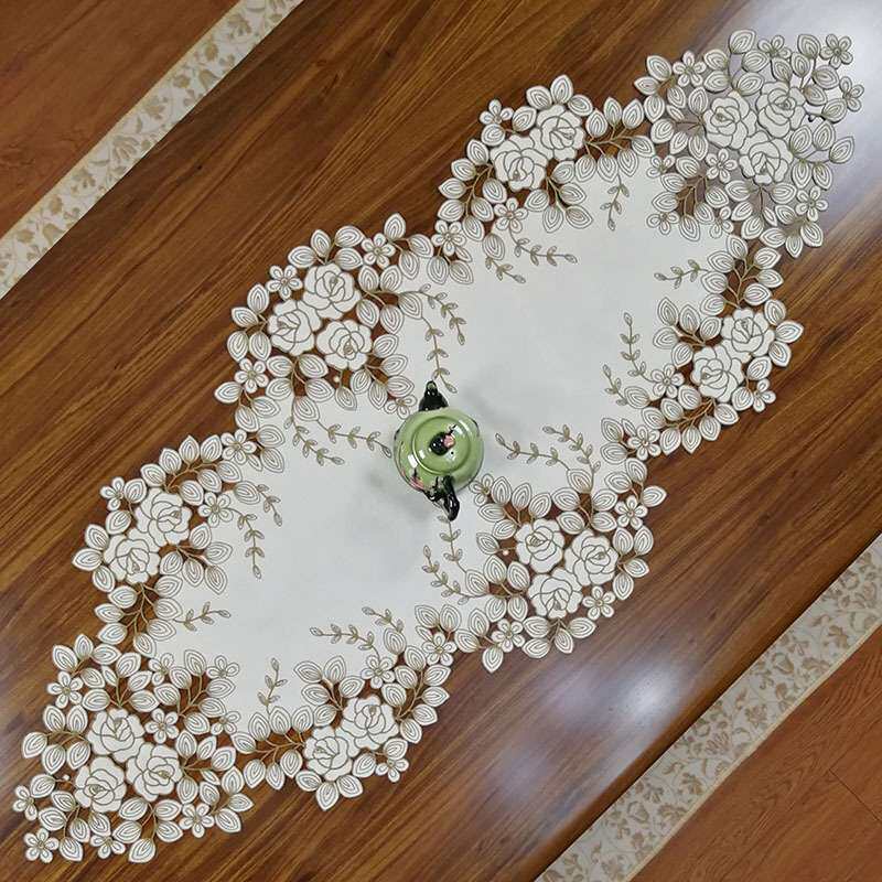 中式欧式布艺绣花桌布茶几巾桌旗桌垫镂空盖巾餐垫餐桌实木桌新品