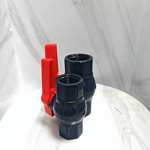 UPVC塑料水管阀门配件20mm-110mm PVC直插式快装塑料球阀开关
