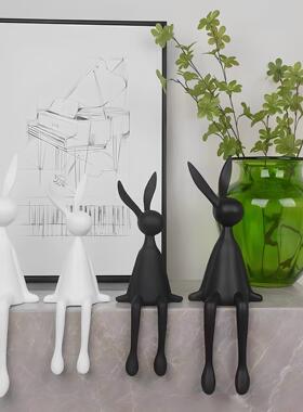 创意网红卡通坐姿长耳兔子摆件客厅电视柜酒店前台桌面玄关装饰品