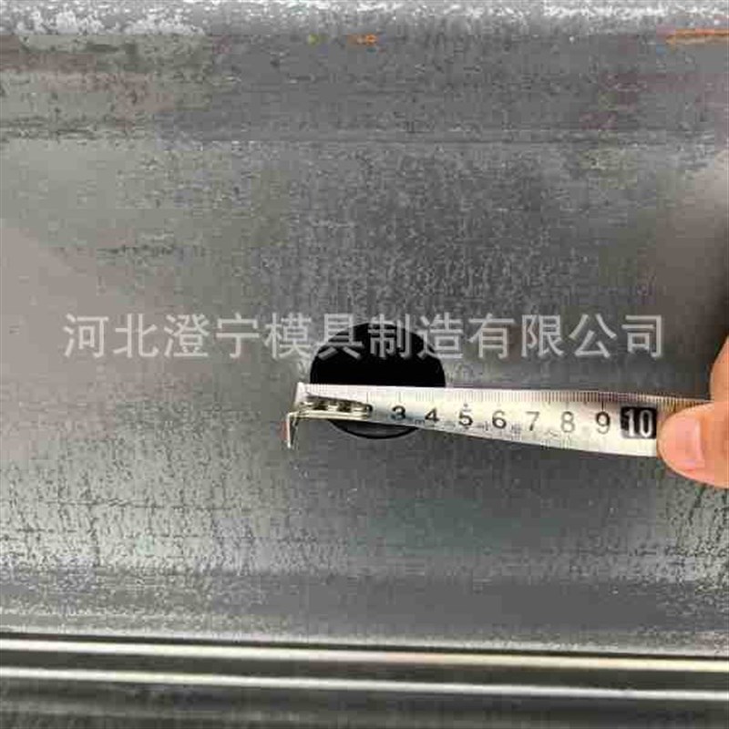 镀锌修路施工钢模板 高铁水稳路沿钢模板 水稳模板 可钻孔拉钢筋