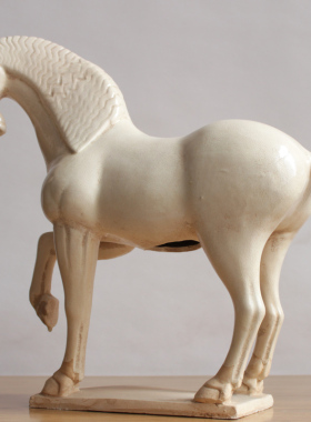 高超仿古唐三彩艺术品陶瓷马摆件古玩收藏软装复古做旧野马抬腿马