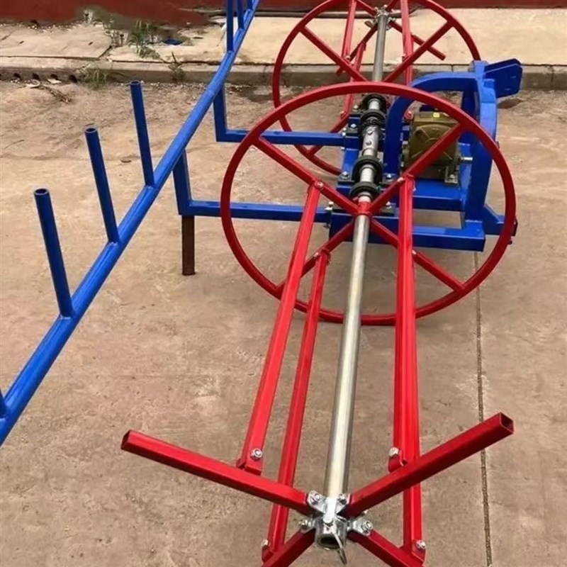 滴灌带机农用拖拉机带滴灌带卷收机浇地水管缠管机卷管收管机