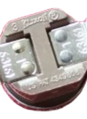 1NT01L-5730温度控制器RGNC0038温感开关63断路器US PAT 4349806