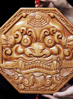 桃木狮咬剑挂件狮子头八卦镜虎头牌兽头睚眦门神摆件门对厕所电梯