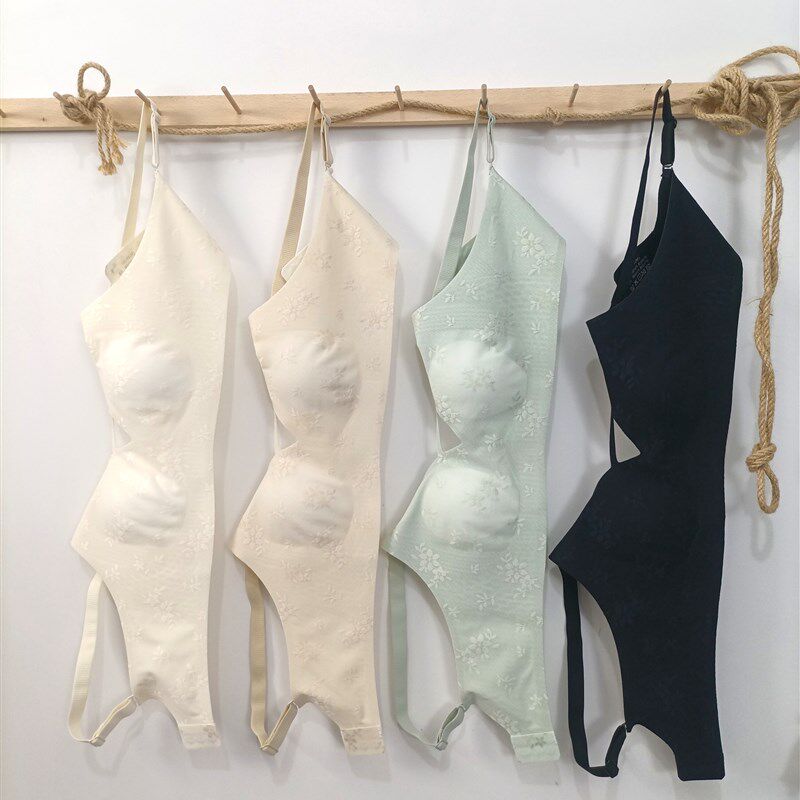 超薄内衣女海棠花海蕾丝Brax夏季超薄无钢圈大胸显小透气无痕内衣