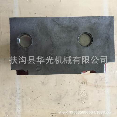 厂家直销 发动机缸盖DE08T DH300 DH225 挖掘机发动机配件