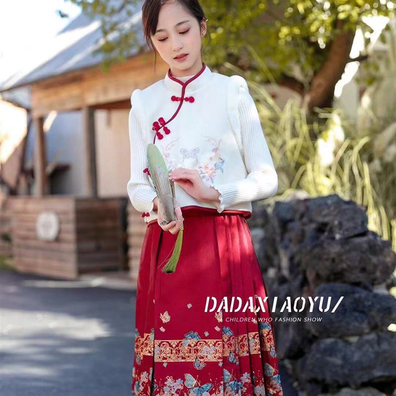 哒哒小鱼女大童青少年学生马甲毛衣马面裙三件套中国风套装拜年服