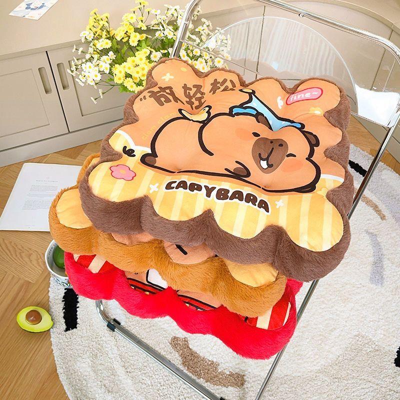 卡皮巴拉坐垫防屁股痛办公室久坐教室宿舍学生椅子垫屁垫四季通用