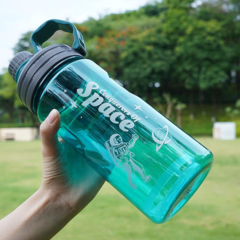 超大容量塑料水杯男便携户外运动健身水壶水瓶大号太空杯子2000ml