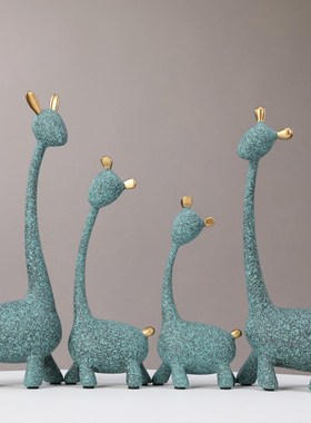 一家四口长颈鹿饰品客厅家庭电视酒柜小装饰品斯堪的纳维亚无障碍