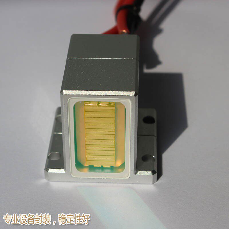 近红外激光模块功率可定制 808nm300W500W600W半导体激光脱毛模块
