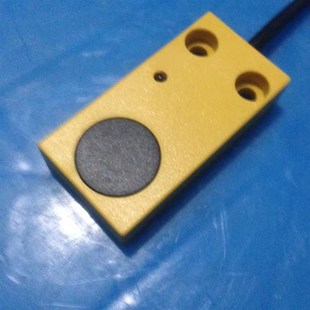 交流2线常开常闭 杭发方形接近开关电感式 W5A1 5mm