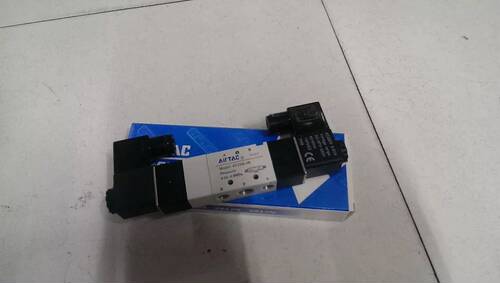 亚德客三位五通双电控电磁阀4V230C-08/4V330C-10/4V430C-15/P/E