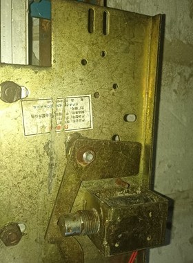 杂物梯餐梯门锁ST-DCS-1山东三特电磁铁阀厅门锁宽体加宽电梯配件