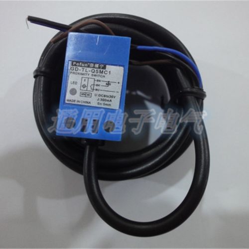 原装议价倍福宁GD-TL-Q5MC1 C2 C4 B1 B2 B4 D1D2Y1Y2角柱型接近